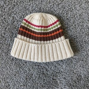 Newborn knit hat